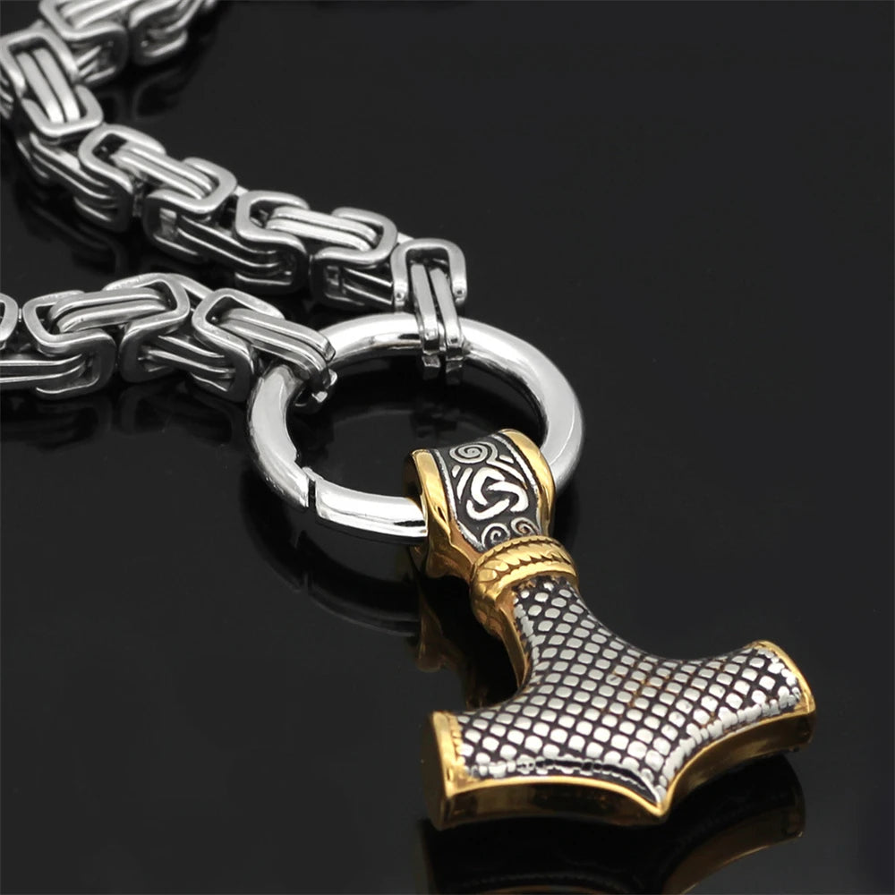 Powerful Wolf Hammer Necklace