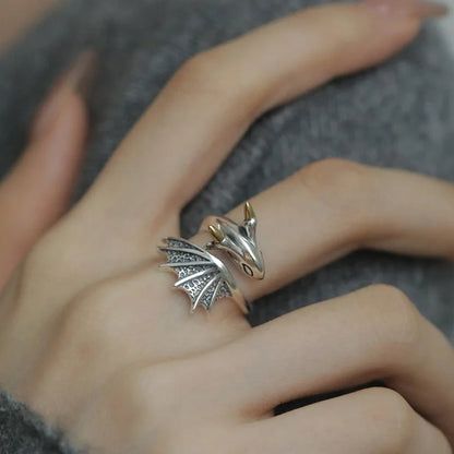 Elegant Dragon Ring