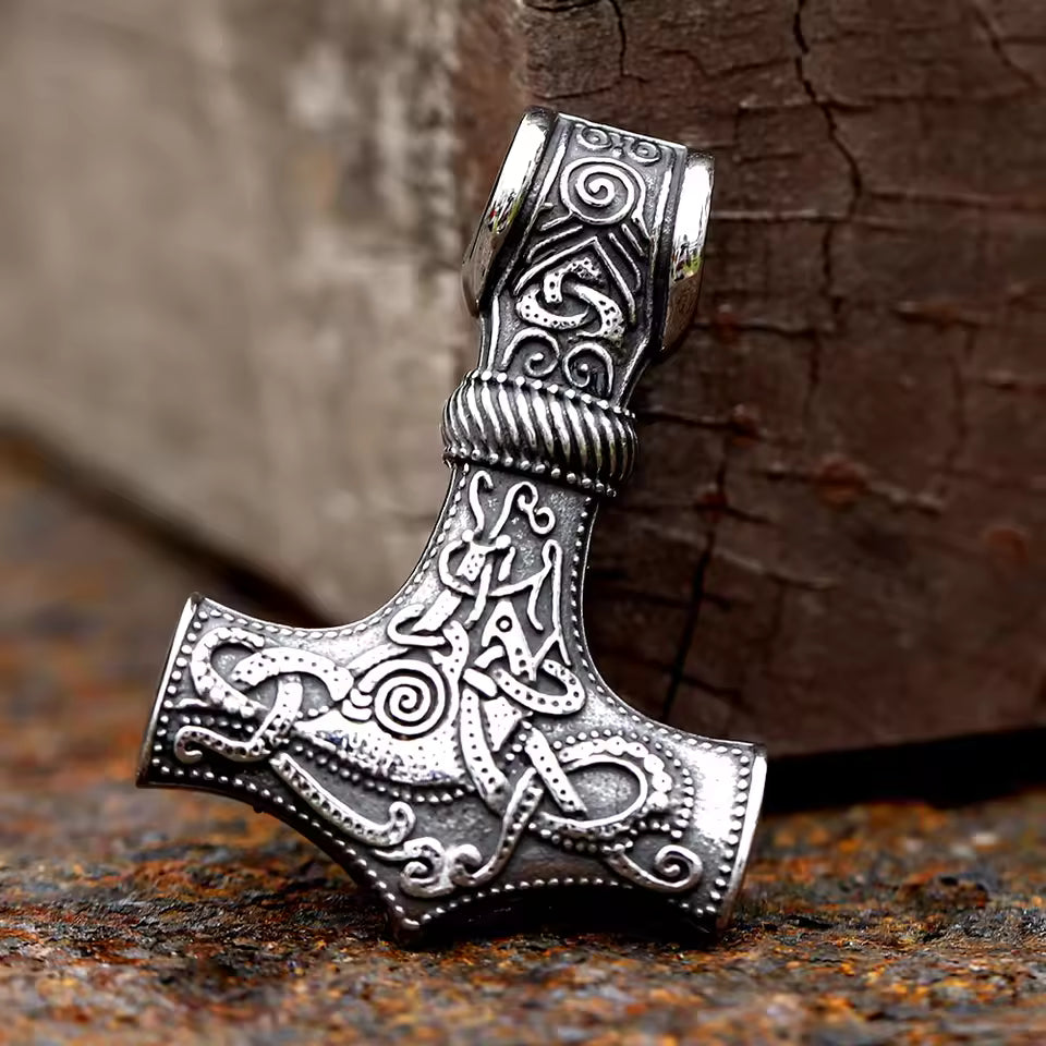 Mjolnir Viking Amulet