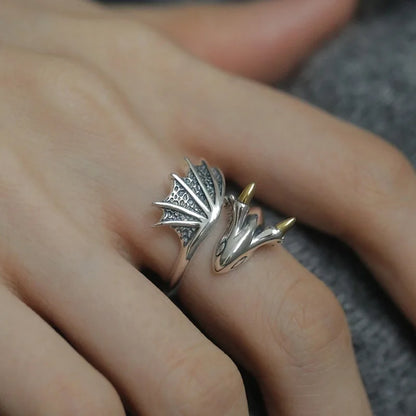 Elegant Dragon Ring