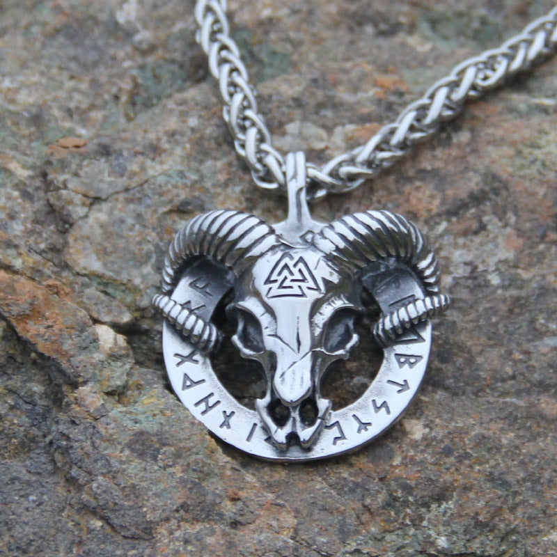 Valknut Goat Skull Amulet - Viking Valor